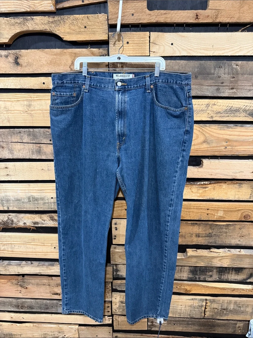 Vintage Men’s Levi’s 550 Relaxed Fit Jeans Size 42X34